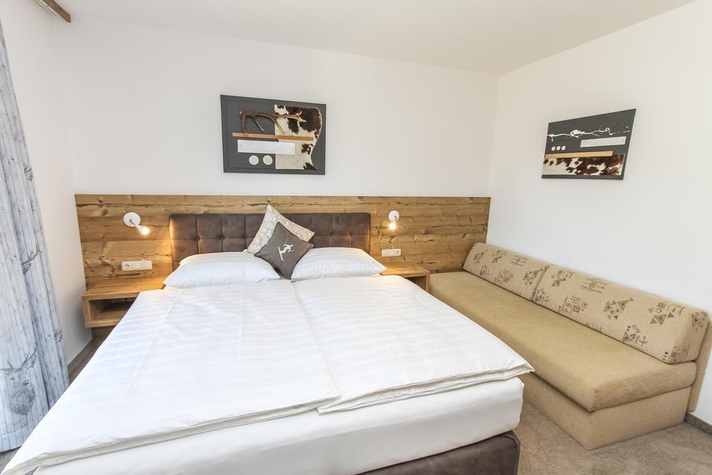 Eberharthof Apartment Saalbach-Hinterglemm Ngoại thất bức ảnh