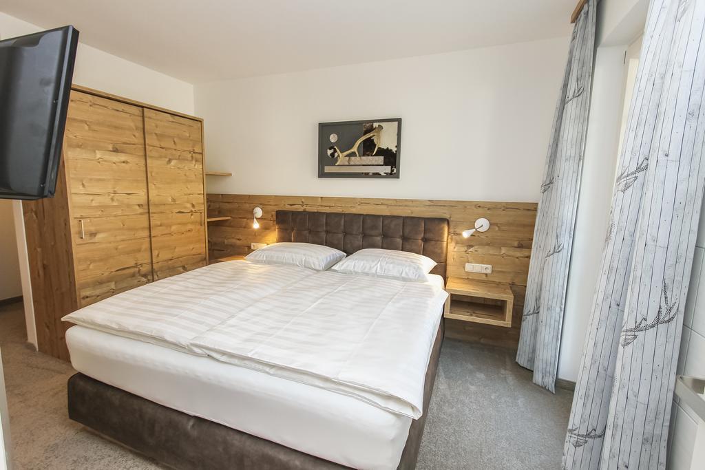 Eberharthof Apartment Saalbach-Hinterglemm Ngoại thất bức ảnh