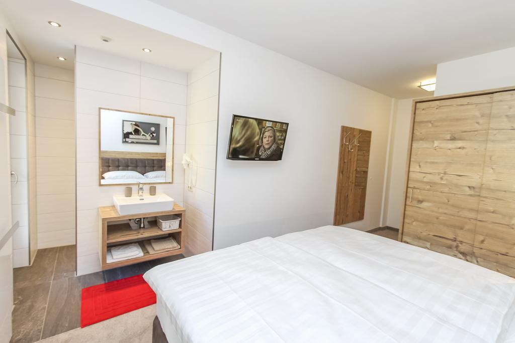 Eberharthof Apartment Saalbach-Hinterglemm Ngoại thất bức ảnh