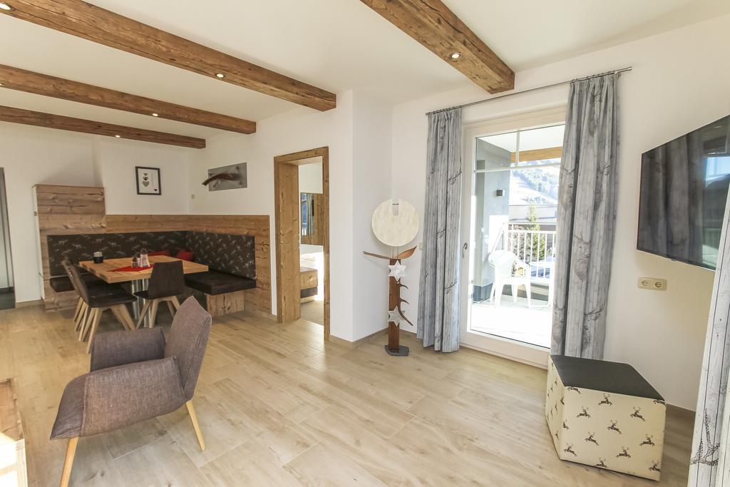 Eberharthof Apartment Saalbach-Hinterglemm Ngoại thất bức ảnh
