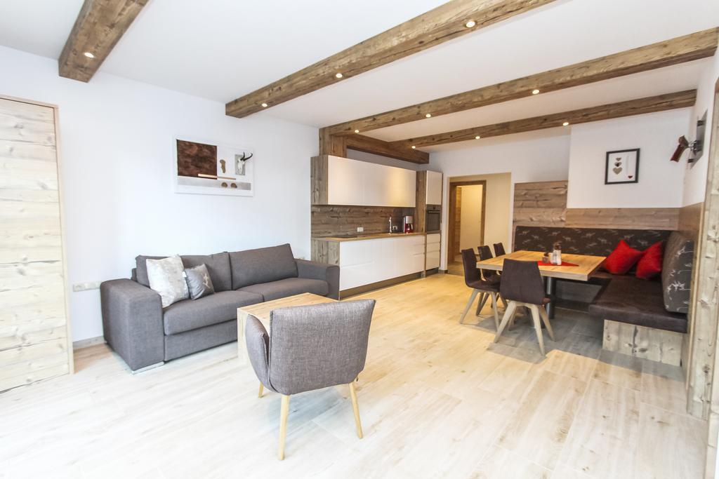 Eberharthof Apartment Saalbach-Hinterglemm Ngoại thất bức ảnh